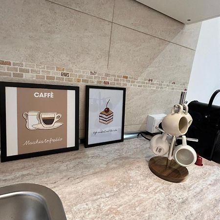 Casa Domus Mea - Garden Addicted Apartment Rome Exterior photo